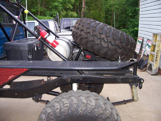tirecarrier1.jpg